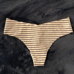 Victoria’s Secret No Show Thong